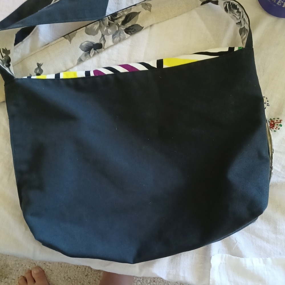 Handmade Fabric Messenger Bag, 15 x 11 - Picture 4 of 6